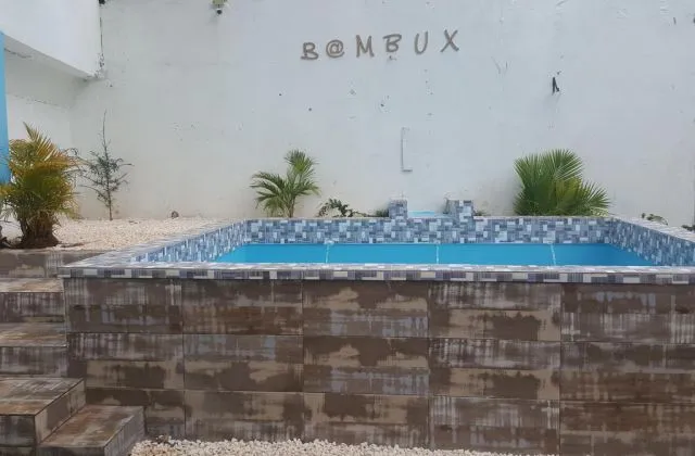 Hotel Bambux Colonial piscine Santo Domingo
